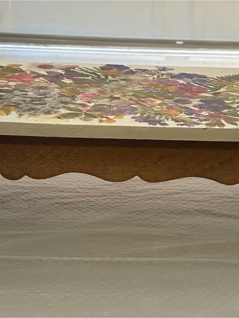 Pressed artificial Flower vintage stool - Colorful Floral Bouquet
(Handmade)